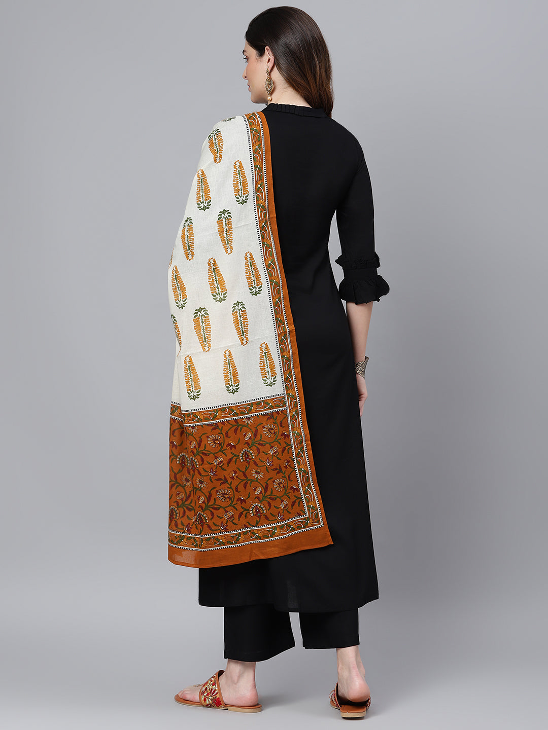 idalia-black-kurta-with-palazzo-pants-and-printed-dupatta-4