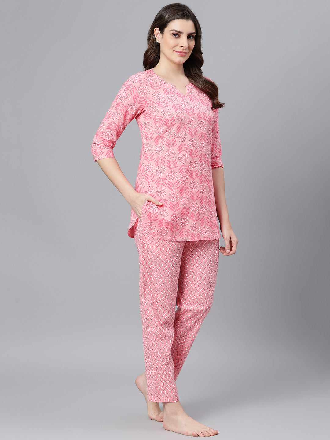 Light Pink Printed Night Suit Set Online - Idalia